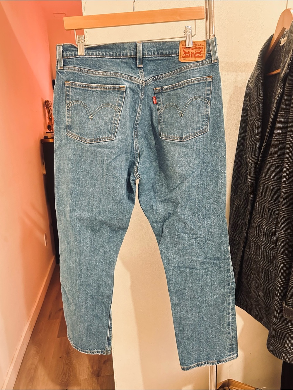 Women’s Vintage Distressed Blue Jeans - Classic Straight Fit - Picture 6 of 10